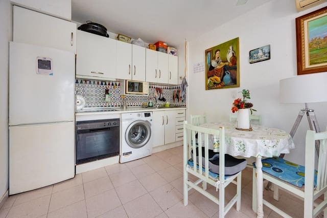 1 makuuhuone Huoneisto myytävänä paikassa Nueva Torrevieja, Torrevieja mukana 
autotalli - 135 000 € (Ref: 10022614)