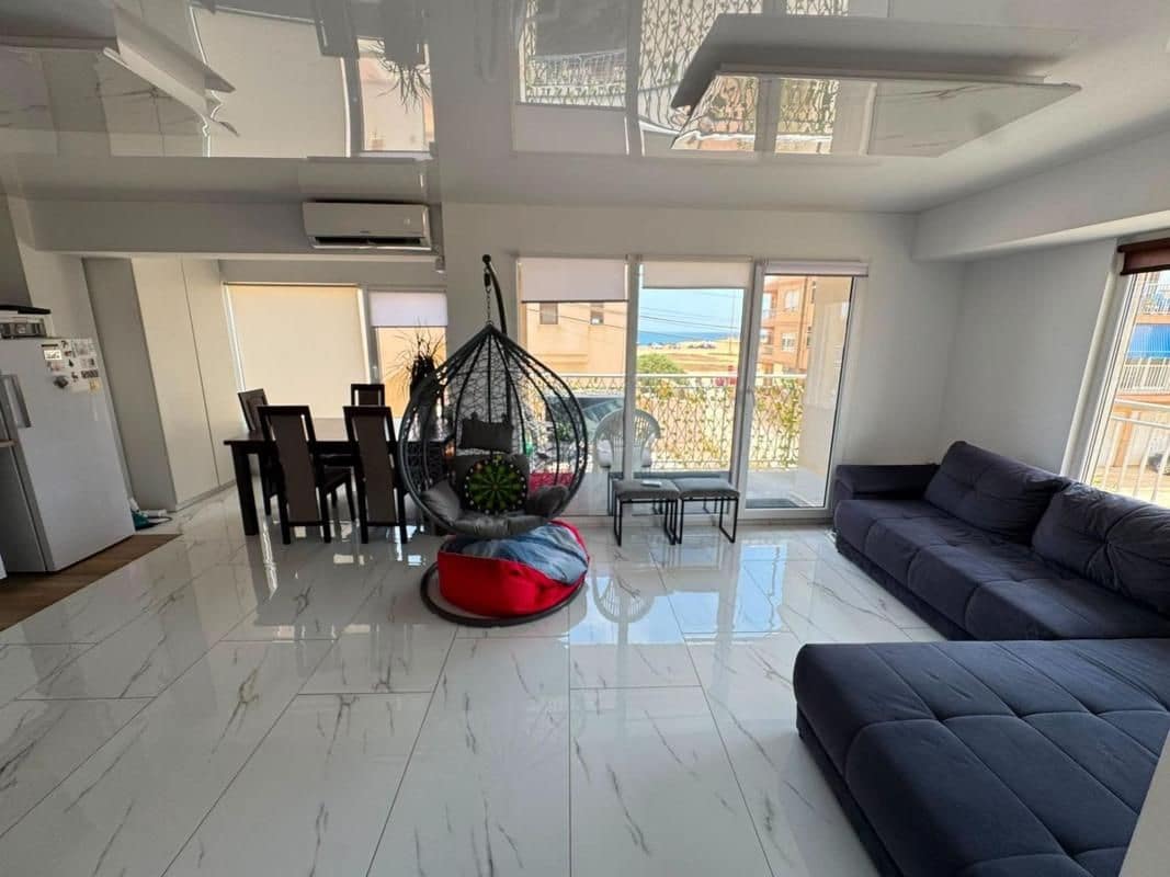 2 bedroom Apartment for sale in Torrevieja - € 179,000 (Ref: 10025884)