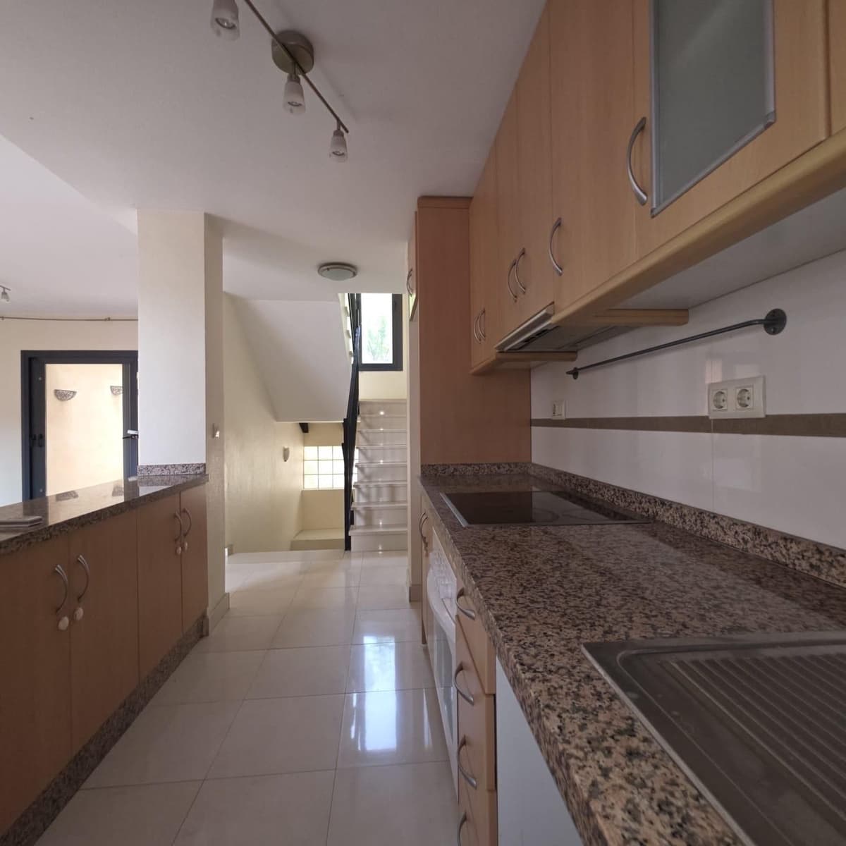 4 soveværelse Villa til salg i Filipinas med swimmingpool - € 299.900 (Ref: 10025896)