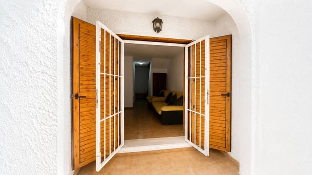 3 Zimmer Villa zu verkaufen in Orihuela Costa, Orihuela - 289.000 € (Ref: 10027442)