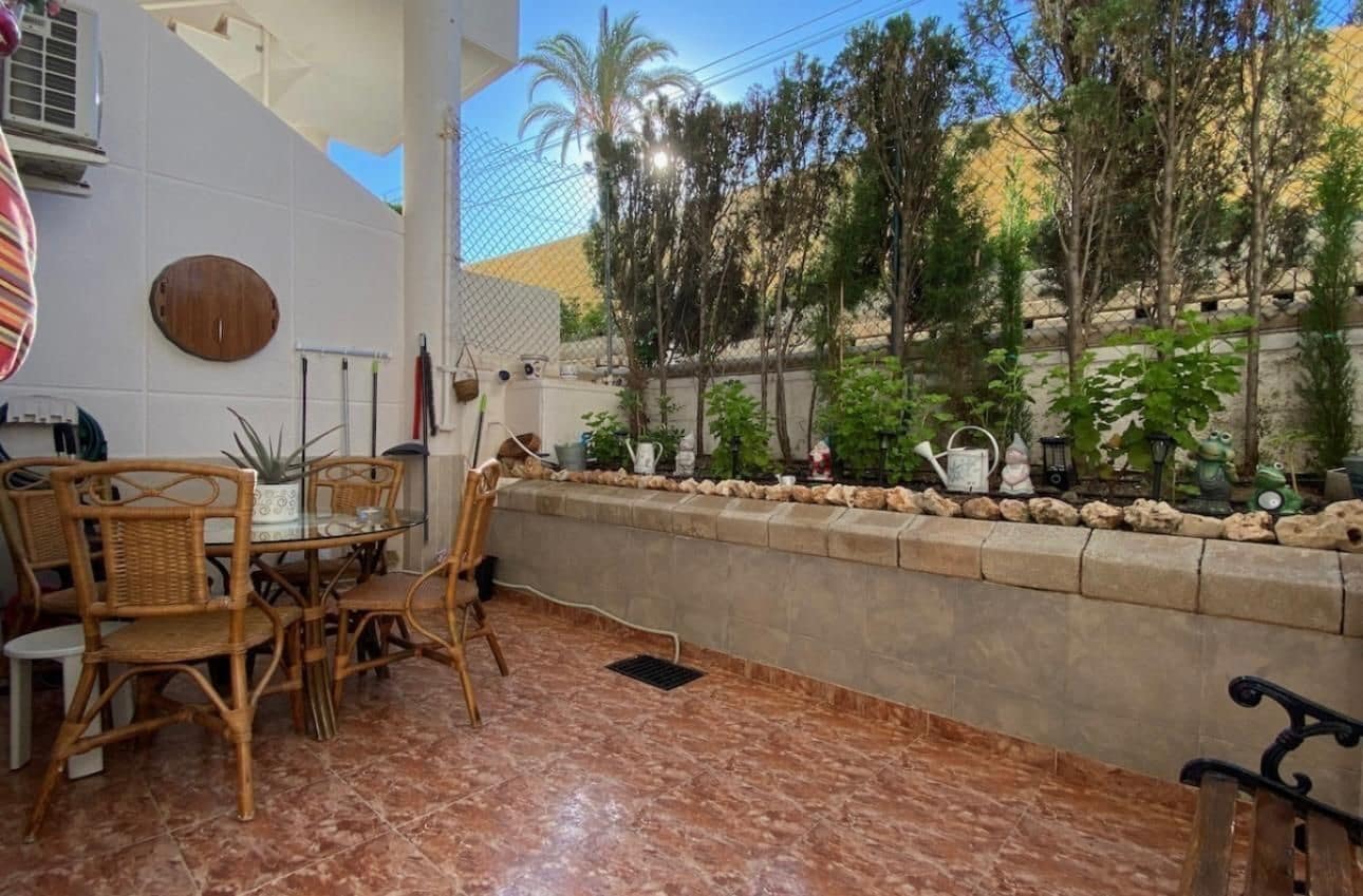 2 slaapkamer Appartement te koop in La Mata met zwembad - € 319.000 (Ref: 10027891)