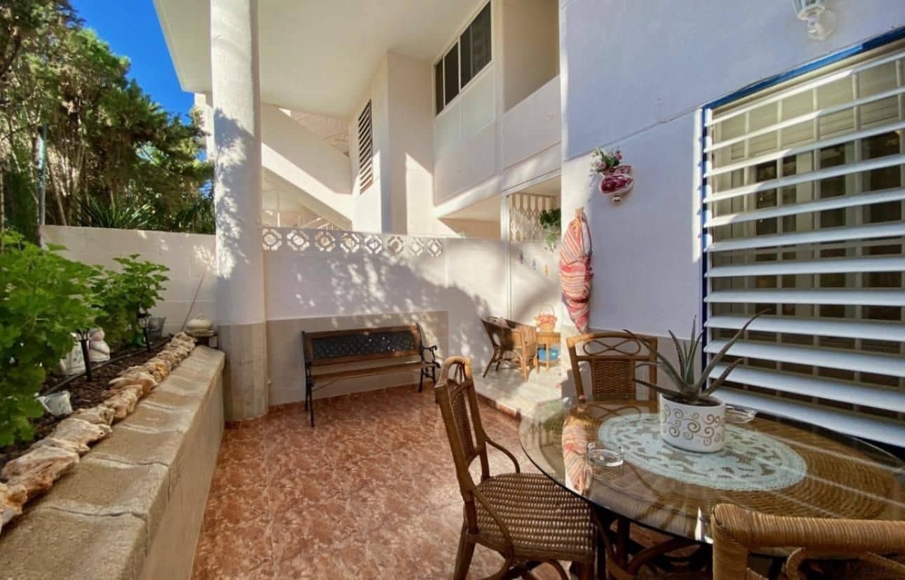 2 slaapkamer Appartement te koop in La Mata met zwembad - € 319.000 (Ref: 10027891)
