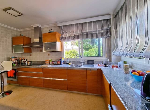 5 slaapkamer Villa te koop in Los Europeos, Torrevieja - € 1.170.000 (Ref: 10027909)