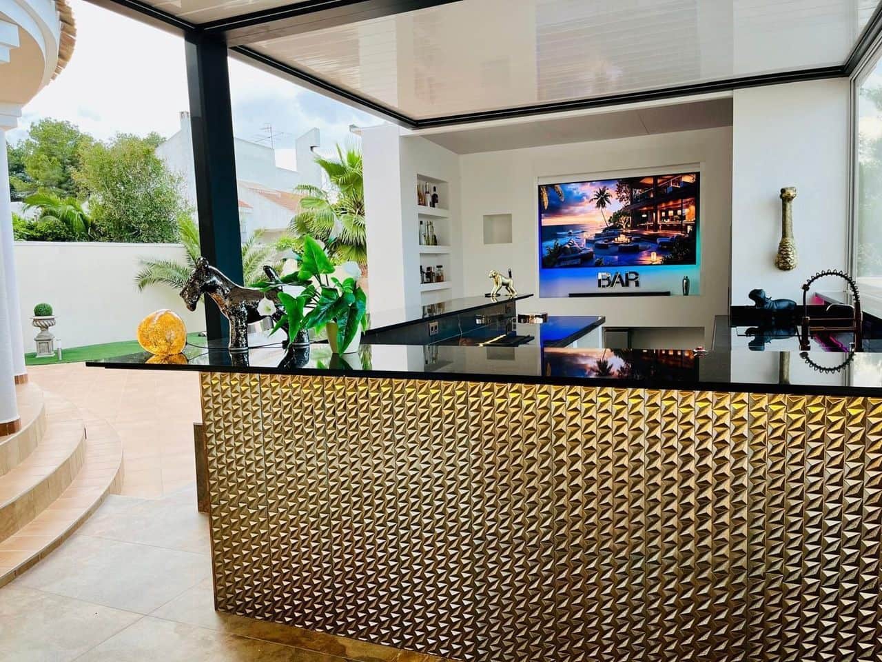 4 slaapkamer Villa te koop in San Miguel de Salinas - € 799.000 (Ref: 10027910)