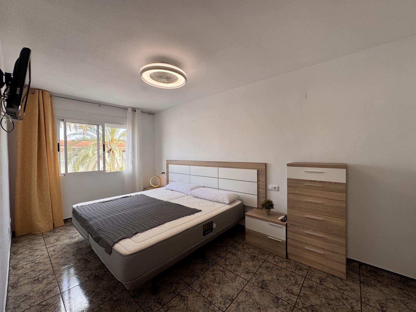 3 makuuhuone Huoneisto myytävänä paikassa Torrevieja - 234 900 € (Ref: 10027911)