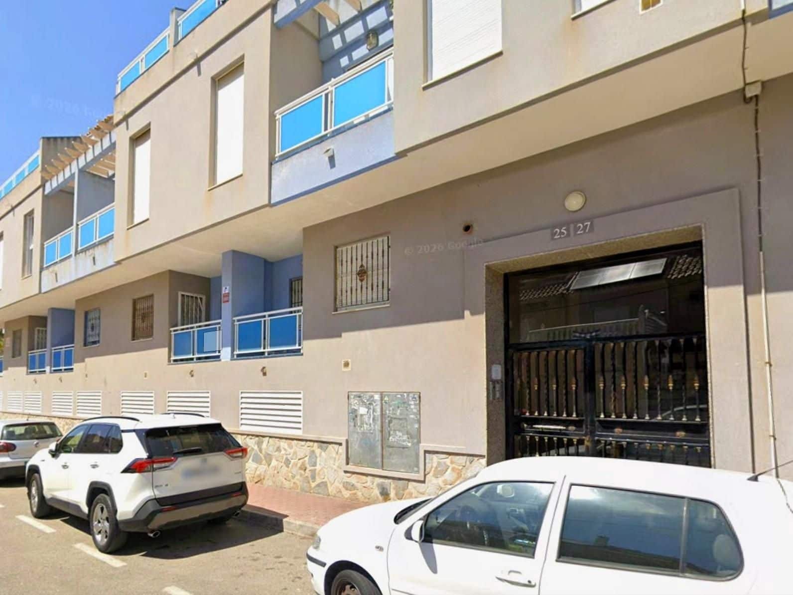 2 soveværelse Lejlighed til salg i Torrevieja med swimmingpool - € 189.990 (Ref: 10029459)
