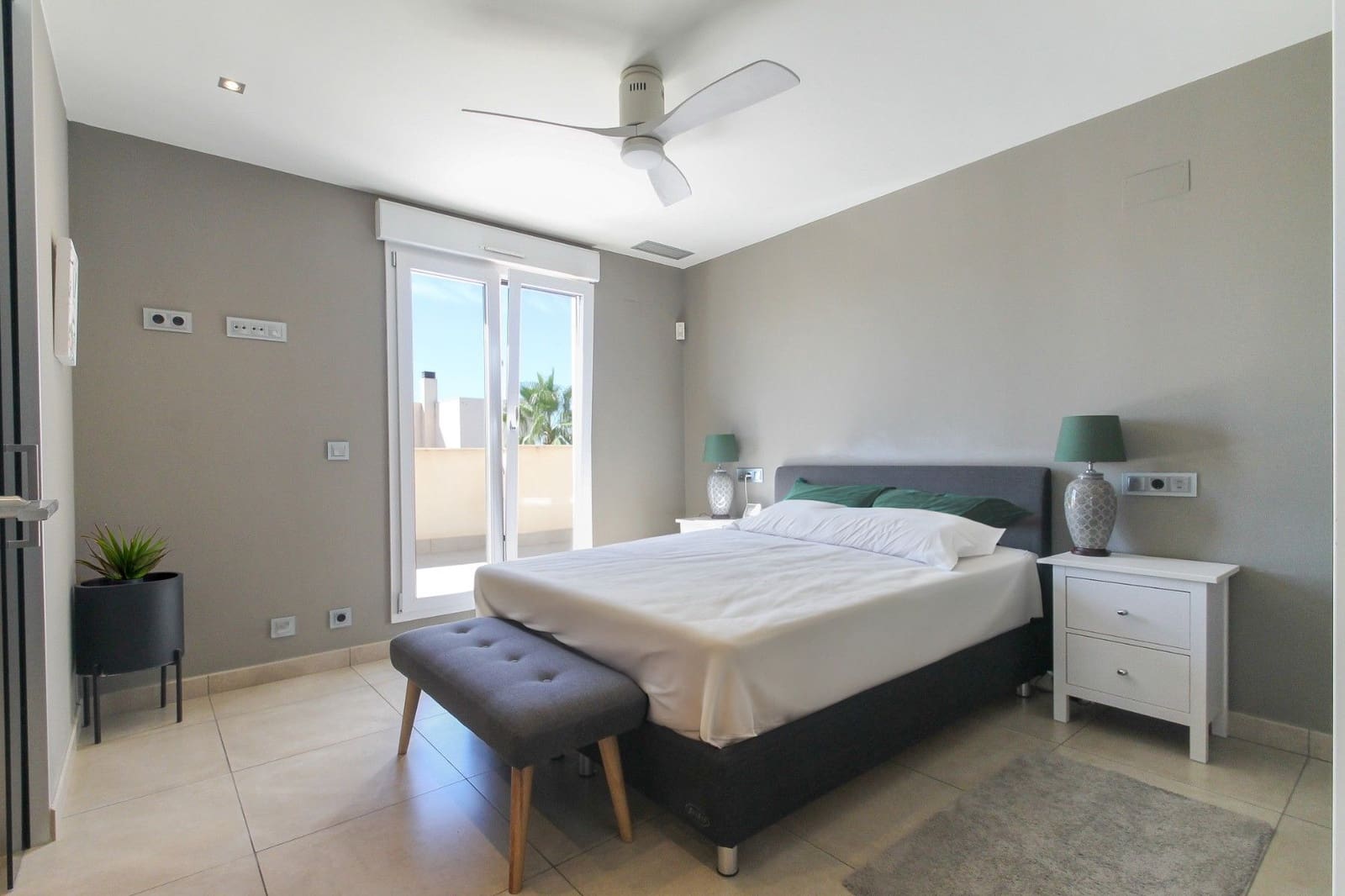 4 camera da letto Villa in vendita in Torrevieja con piscina - 995.000 € (Rif: 10030698)