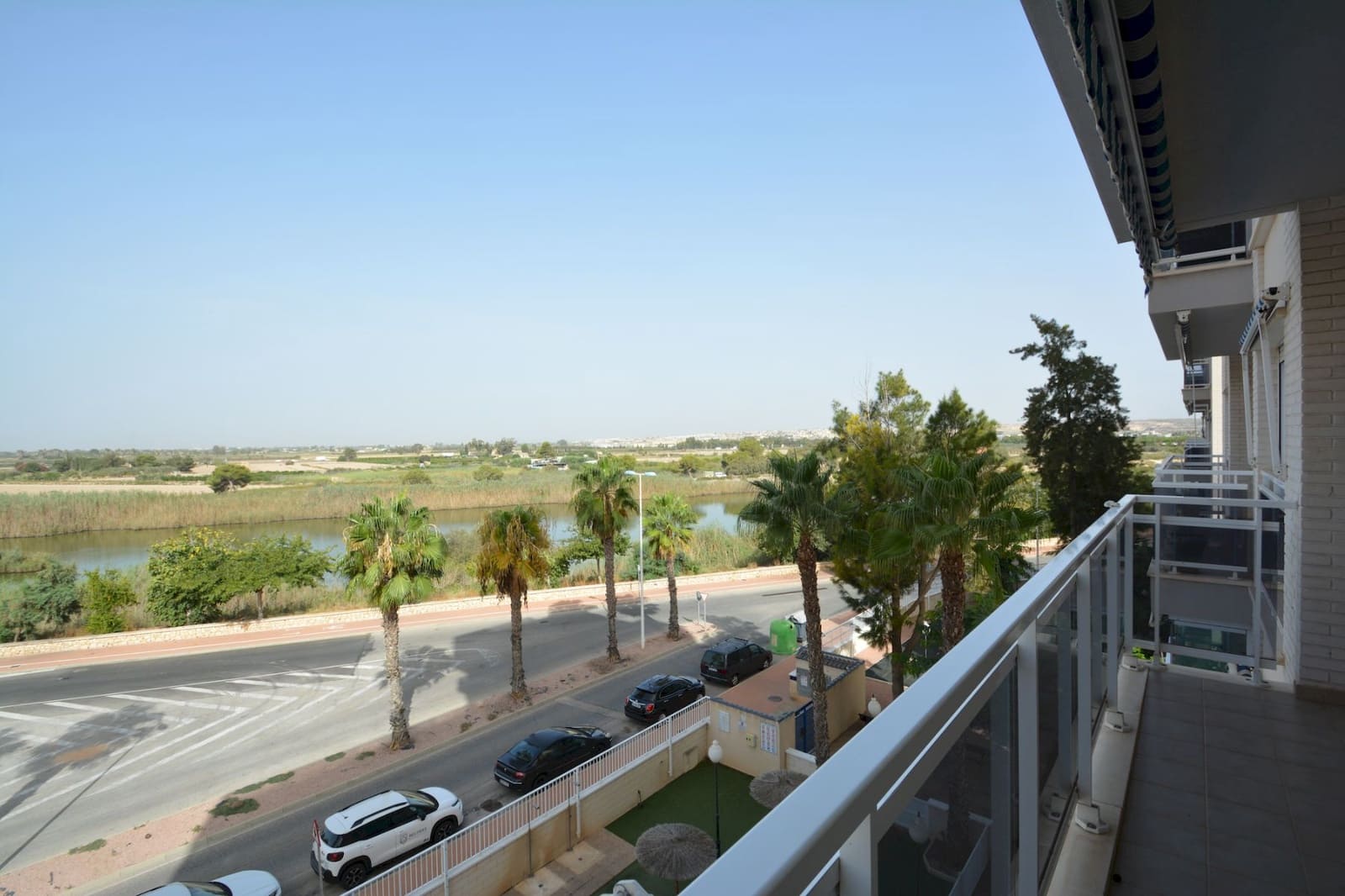 2 bedroom Apartment for sale in Guardamar del Segura - € 218,000 (Ref: 10032201)