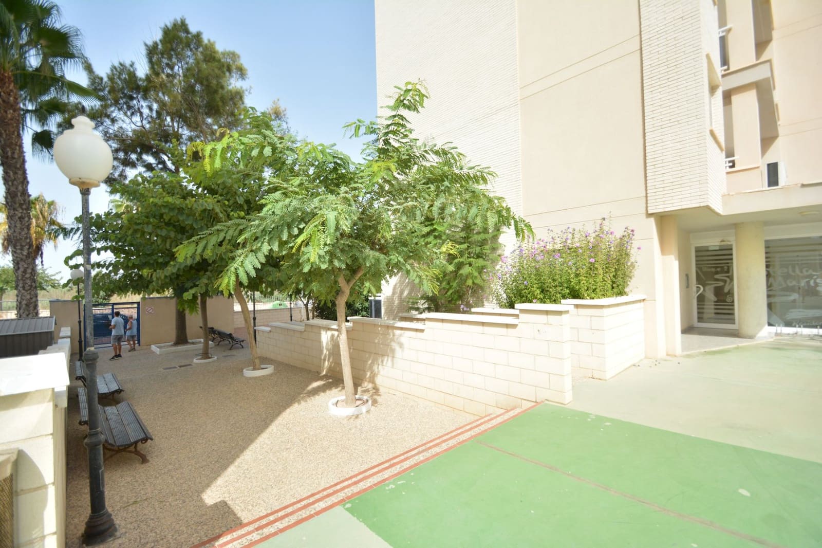 2 bedroom Apartment for sale in Guardamar del Segura - € 218,000 (Ref: 10032201)
