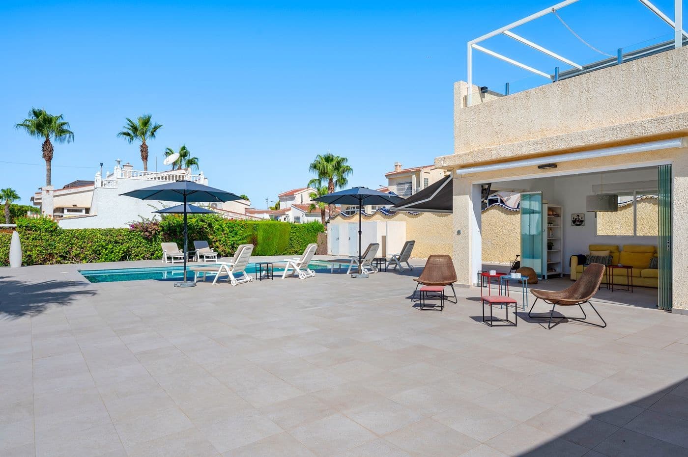 3 sovrum Villa till salu i Rojales med pool garage - 575 000 € (Ref: 10032203)