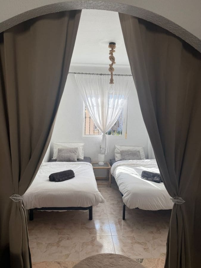 5 quarto Moradia para venda em Filipinas com piscina - 369 000 € (Ref: 10035511)