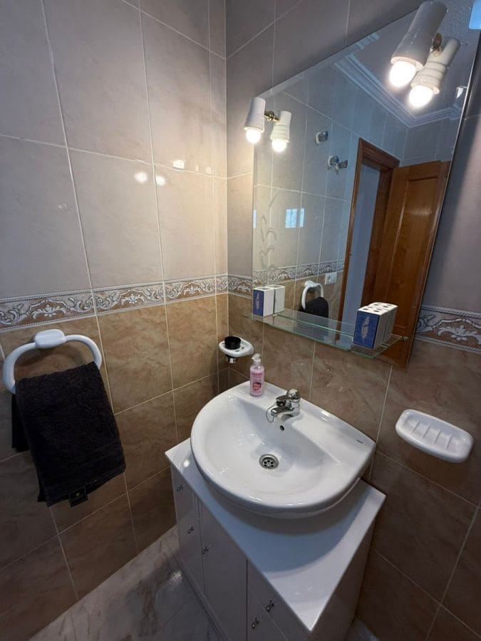 5 quarto Moradia para venda em Filipinas com piscina - 369 000 € (Ref: 10035511)