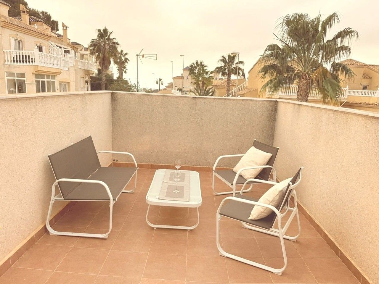 5 quarto Moradia para venda em Filipinas com piscina - 369 000 € (Ref: 10035511)