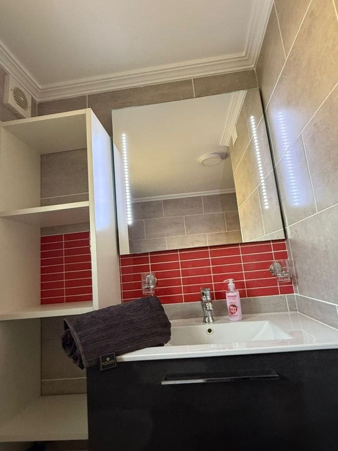 5 quarto Moradia para venda em Filipinas com piscina - 369 000 € (Ref: 10035511)