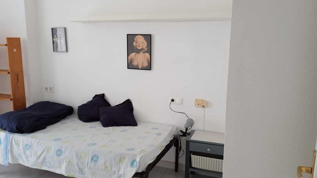 1 slaapkamer Appartement te koop in Torrevieja met zwembad - € 136.000 (Ref: 10035515)