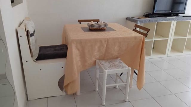 1 slaapkamer Appartement te koop in Centro, Torrevieja met zwembad - € 136.000 (Ref: 10035515)