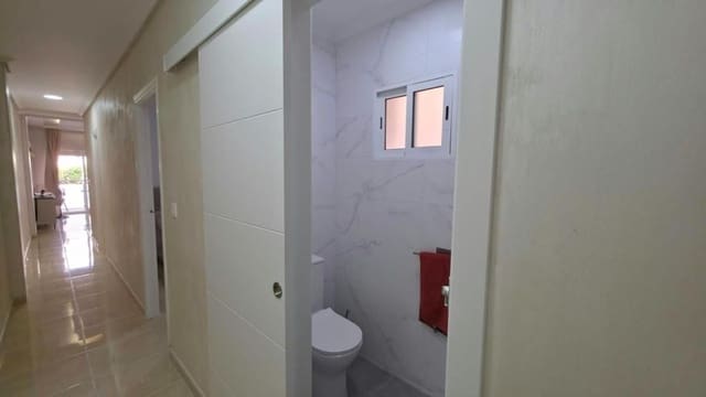 2 bedroom Apartment for sale in Nueva Torrevieja, Torrevieja with pool - € 174,900 (Ref: 10035519)