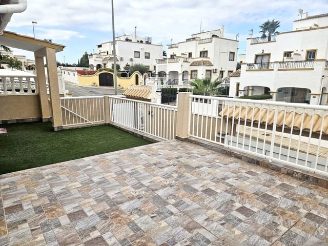 6 sovrum Villa till salu i Los Altos med pool garage - 280 000 € (Ref: 10038426)