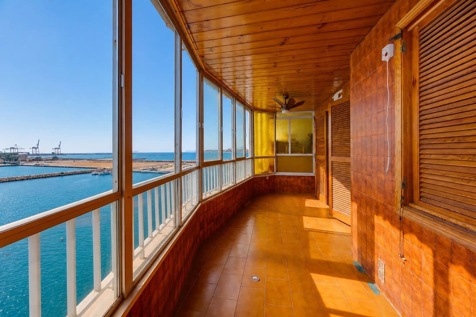 1 sypialnia Apartament na sprzedaż w Torrevieja z basenem - 175 000 € (Ref: 10038427)