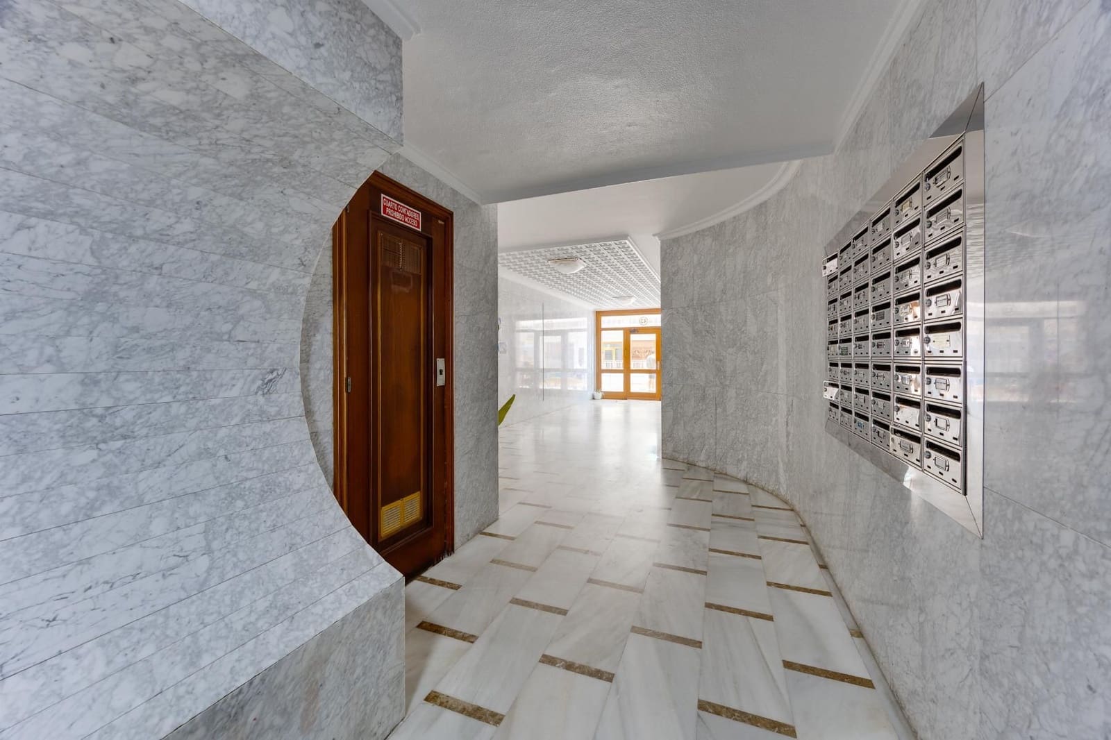 1 sypialnia Apartament na sprzedaż w Torrevieja z basenem - 175 000 € (Ref: 10038427)
