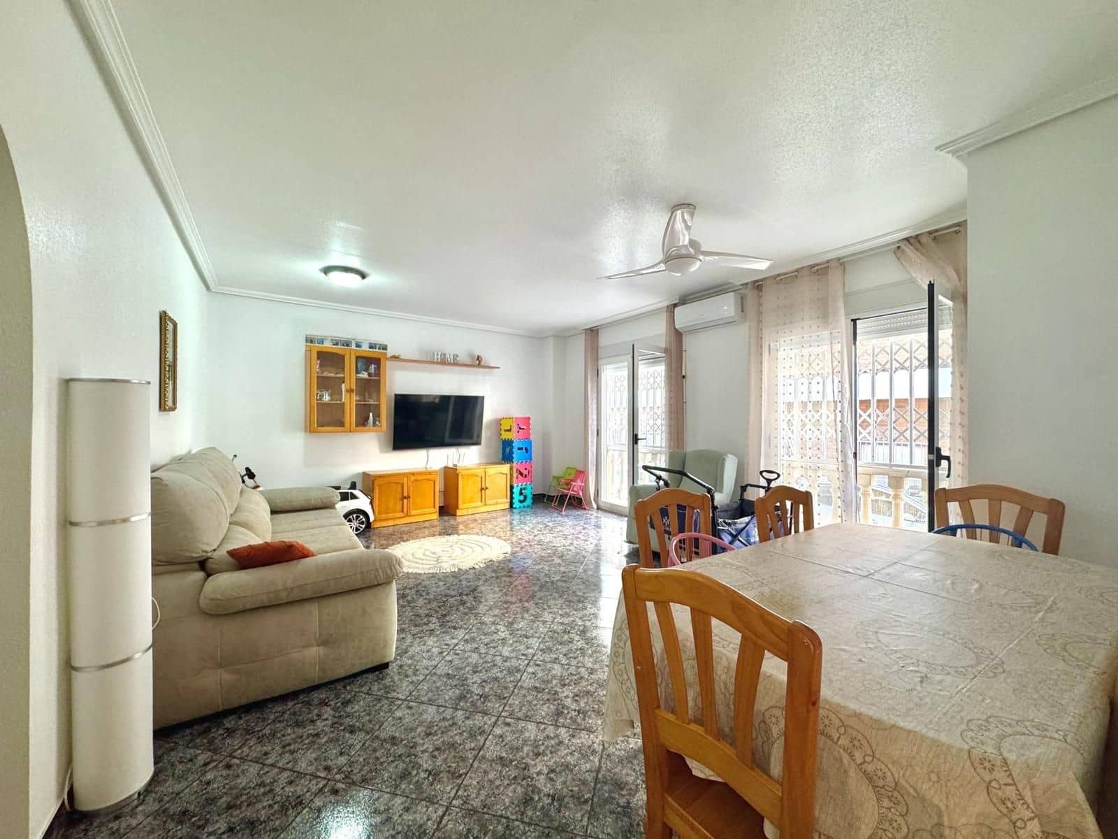 2 bedroom Apartment for sale in Los Cuarteros - € 150,000 (Ref: 10038434)