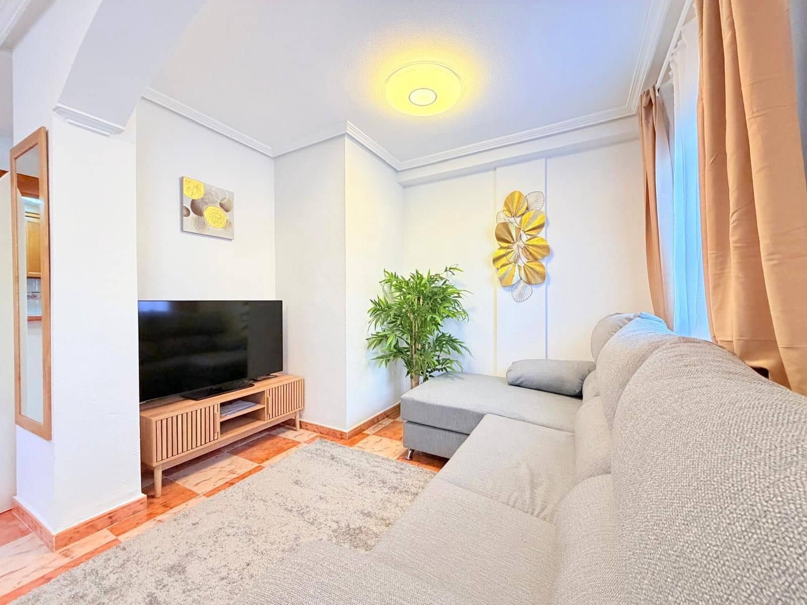 2 camera da letto Villetta a Schiera in vendita in Filipinas con piscina - 220.000 € (Rif: 10038439)