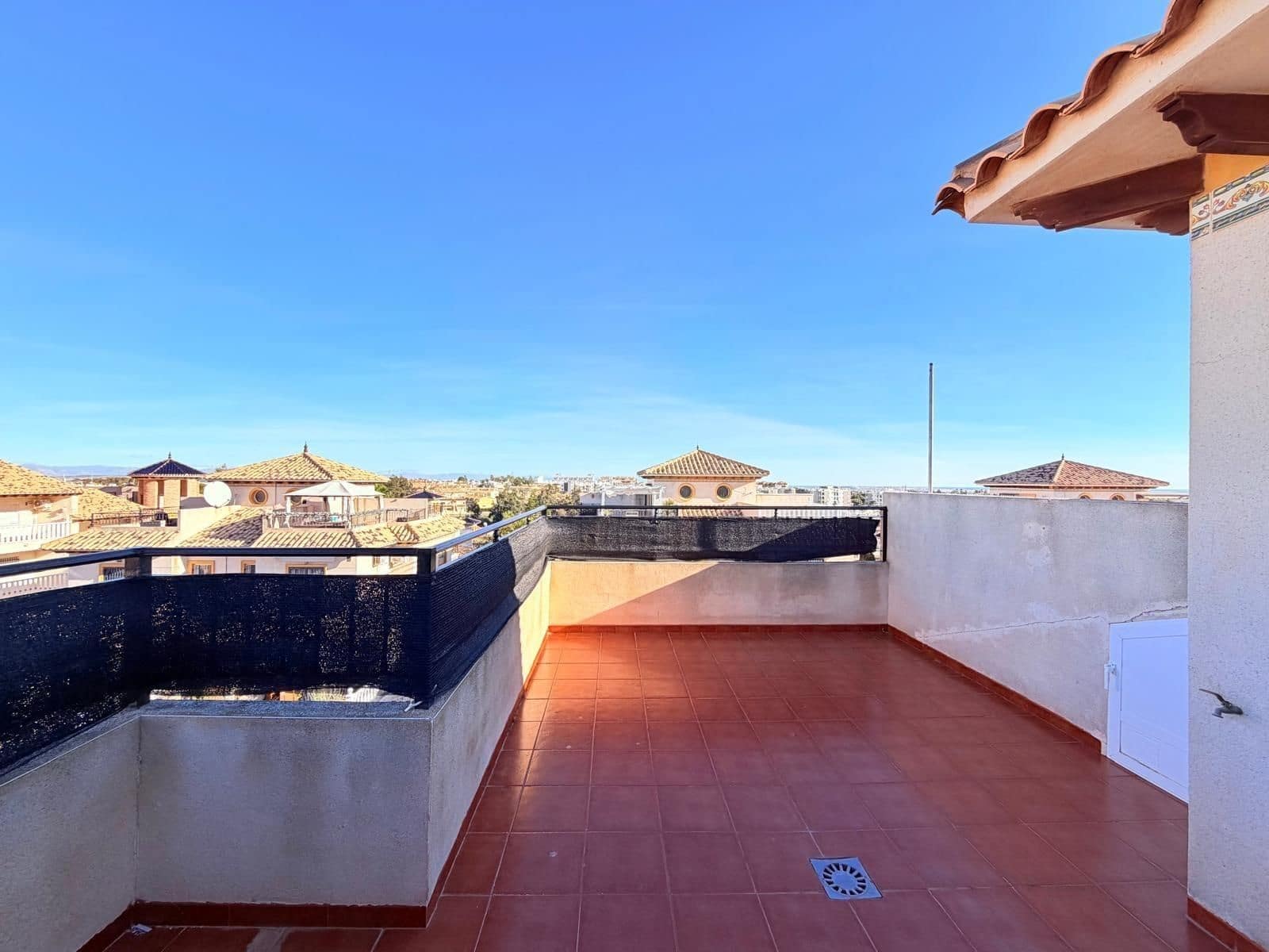 2 camera da letto Villetta a Schiera in vendita in Filipinas con piscina - 220.000 € (Rif: 10038439)