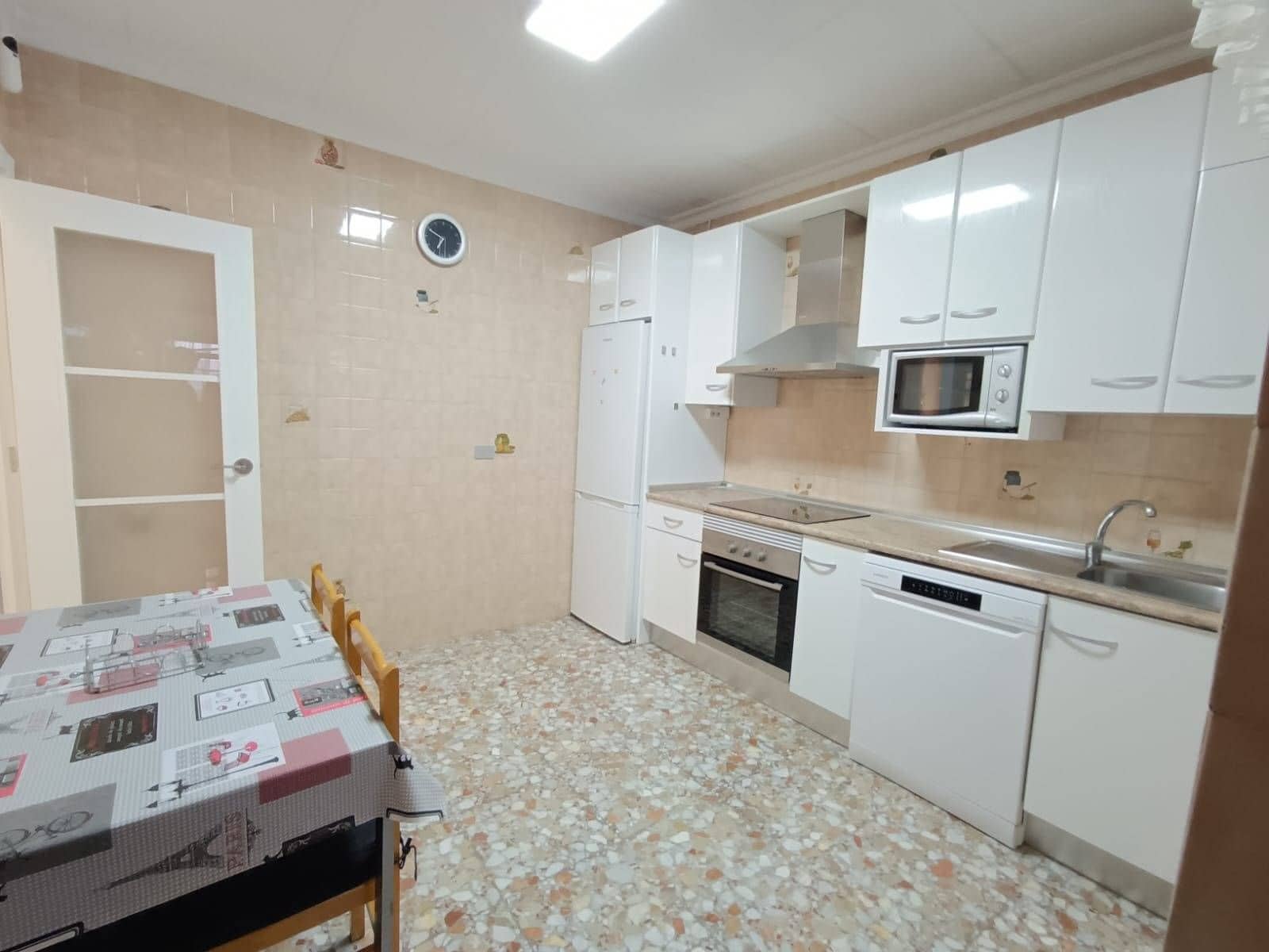3 slaapkamer Halfvrijstaande villa te koop in Los Cuarteros - € 240.000 (Ref: 10043165)