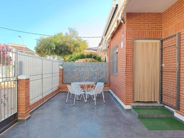 3 slaapkamer Halfvrijstaande villa te koop in Los Cuarteros, San Pedro del Pinatar - € 240.000 (Ref: 10043165)