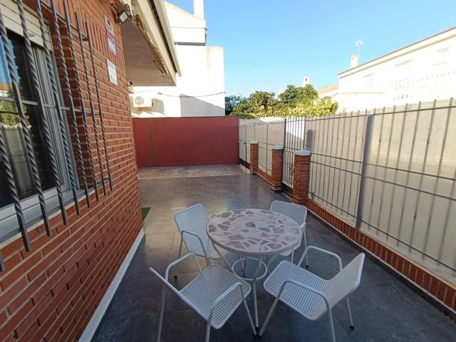 3 slaapkamer Halfvrijstaande villa te koop in Los Cuarteros, San Pedro del Pinatar - € 240.000 (Ref: 10043165)