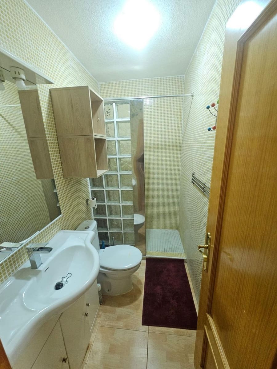 2 slaapkamer Bungalow te koop in Torrevieja met zwembad - € 115.000 (Ref: 10043166)