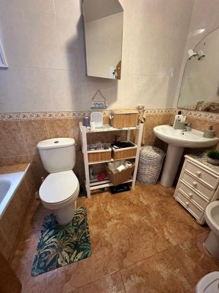 1 bedroom Apartment for sale in Torrevieja - € 115,000 (Ref: 10043172)