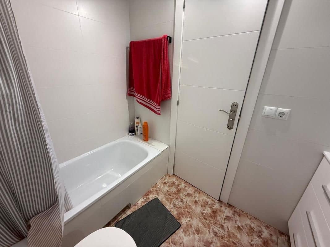 2 slaapkamer Appartement te koop in Torrevieja - € 159.900 (Ref: 10043175)