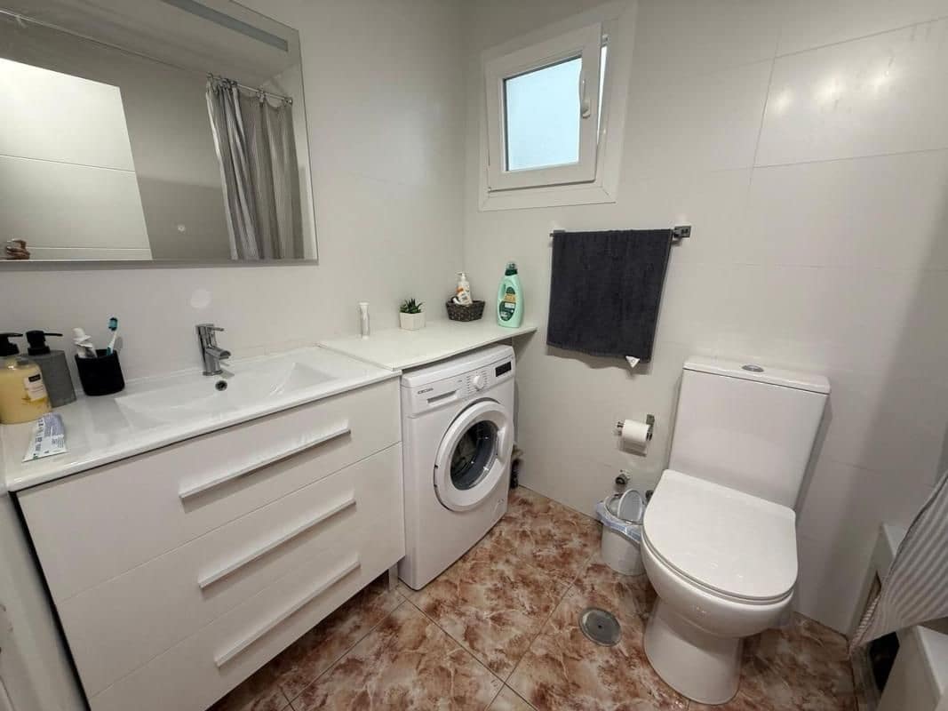 2 slaapkamer Appartement te koop in Torrevieja - € 159.900 (Ref: 10043175)