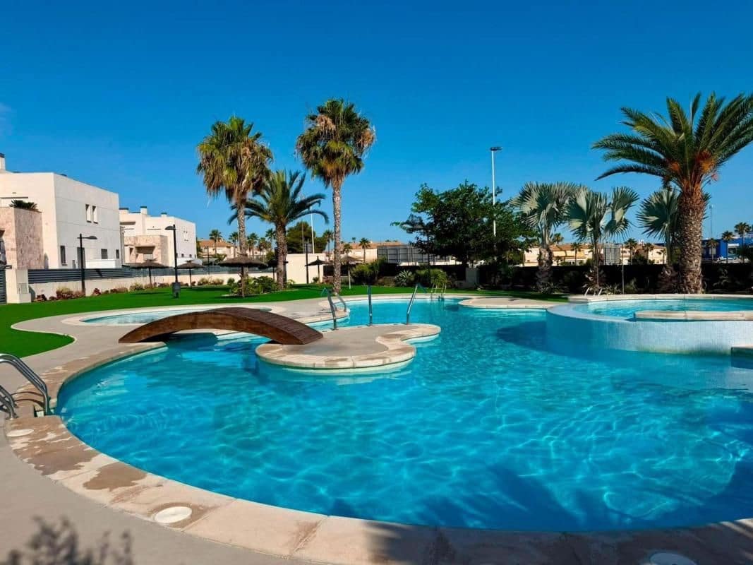 2 bedroom Apartment for sale in Aguas Nuevas with pool - € 249,000 (Ref: 10043176)