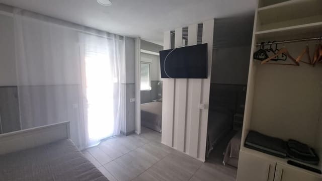 3 chambre Appartement à vendre à Torrevieja - 208 000 € (Ref: 10043177)