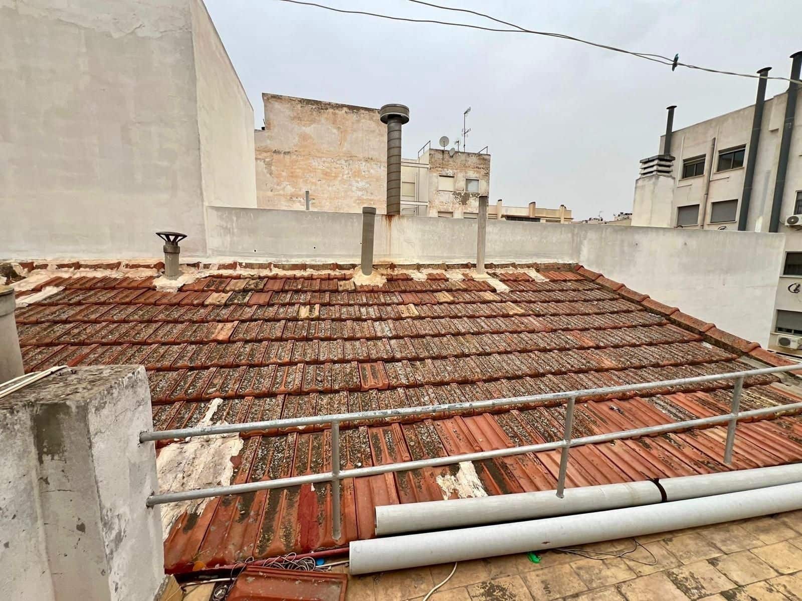 Apartamento de 4 habitaciones en Torrevieja en venta - 155.000 € (Ref: 10045002)