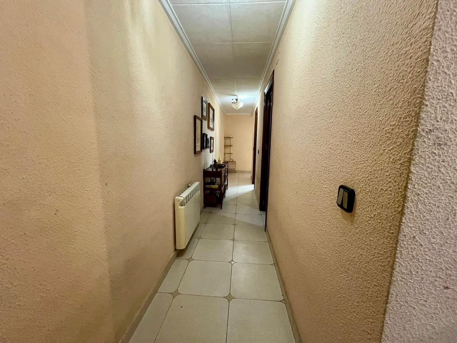 Apartamento de 4 habitaciones en Torrevieja en venta - 155.000 € (Ref: 10045002)