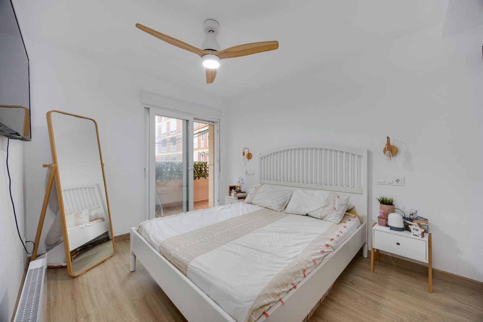 3 Zimmer Apartment zu verkaufen in Torrevieja - 185.000 € (Ref: 10045003)