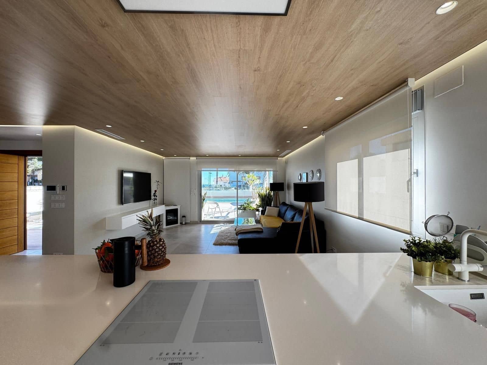 4 bedroom Villa for sale in Campoamor with pool - € 1,799,000 (Ref: 10045009)