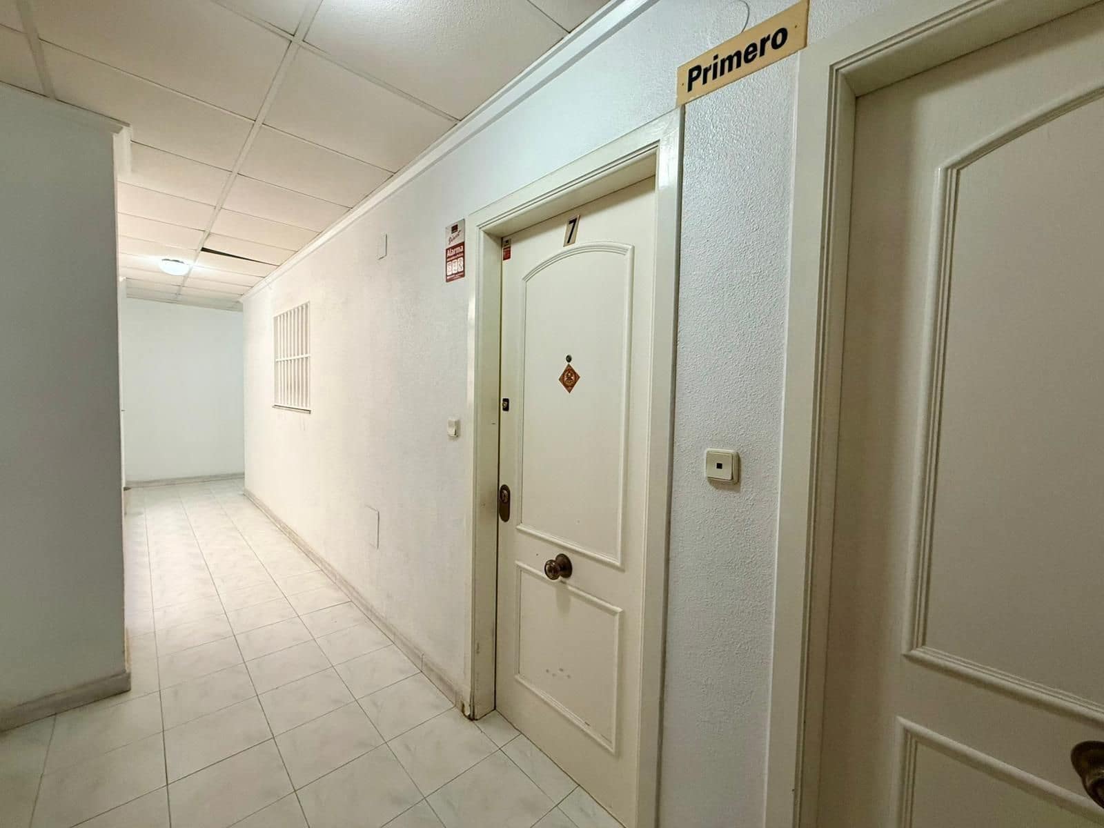 2 bedroom Apartment for sale in Torrevieja with pool - € 136,900 (Ref: 10045011)