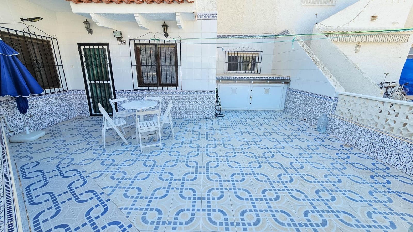 2 bedroom Bungalow for sale in Torrevieja - € 108,000 (Ref: 10045014)