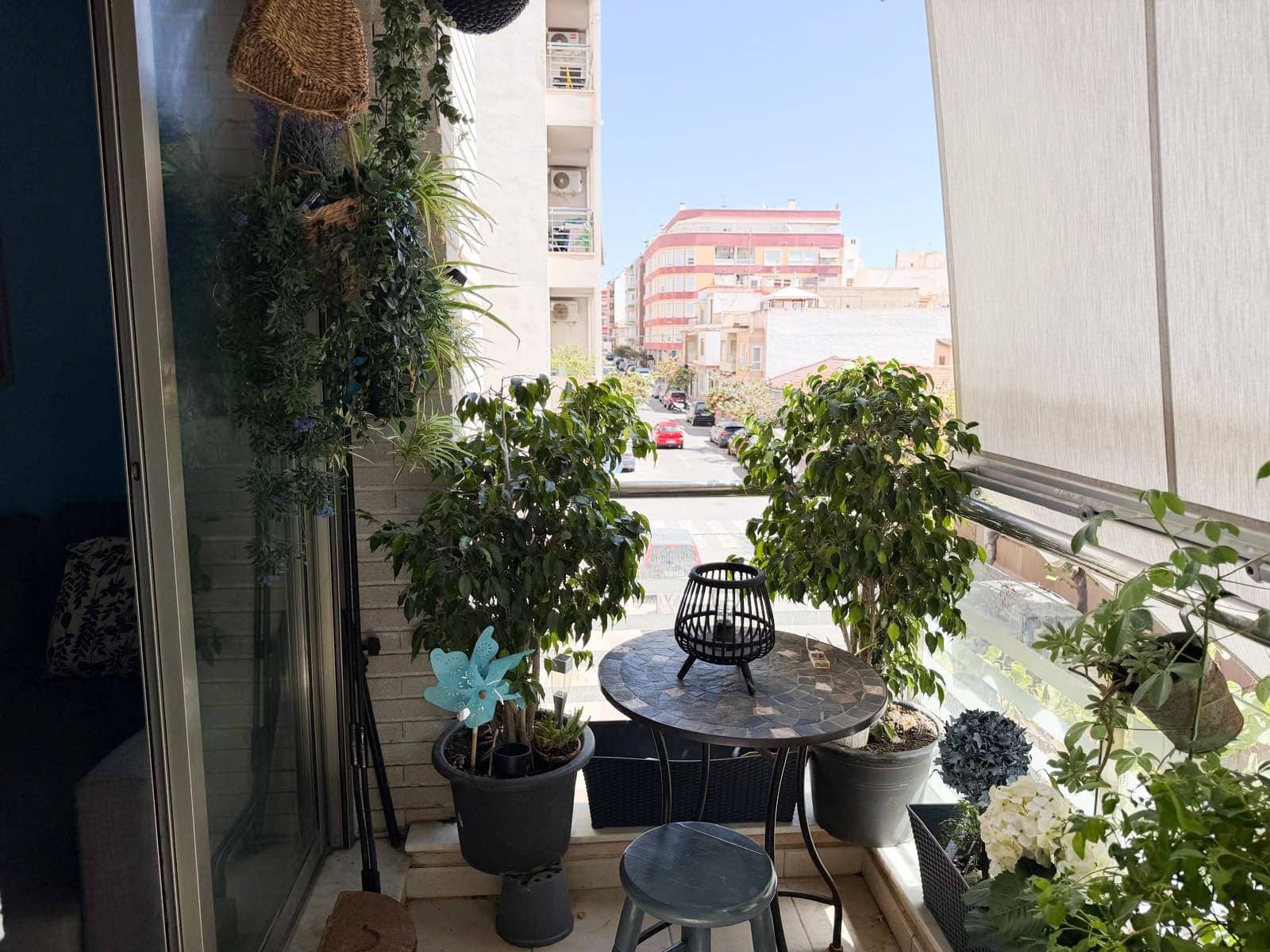 3 bedroom Apartment for sale in Torrevieja - € 269,000 (Ref: 10047494)