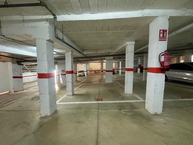 Garaż na sprzedaż w Cabo Cervera, Torrevieja - 11 500 € (Ref: 10047496)