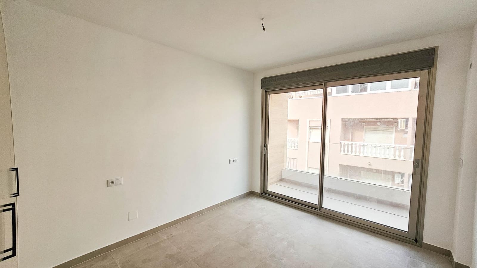 1 soverom Leilighet til salgs i Torrevieja - € 255 000 (Ref: 10049528)