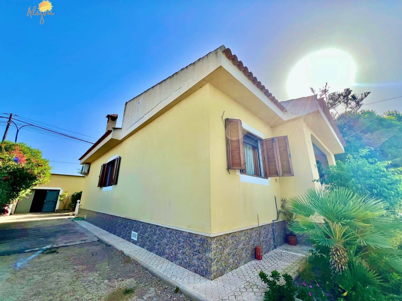 4 bedroom Villa for sale in Daya Vieja with pool - € 850,000 (Ref: 10049529)
