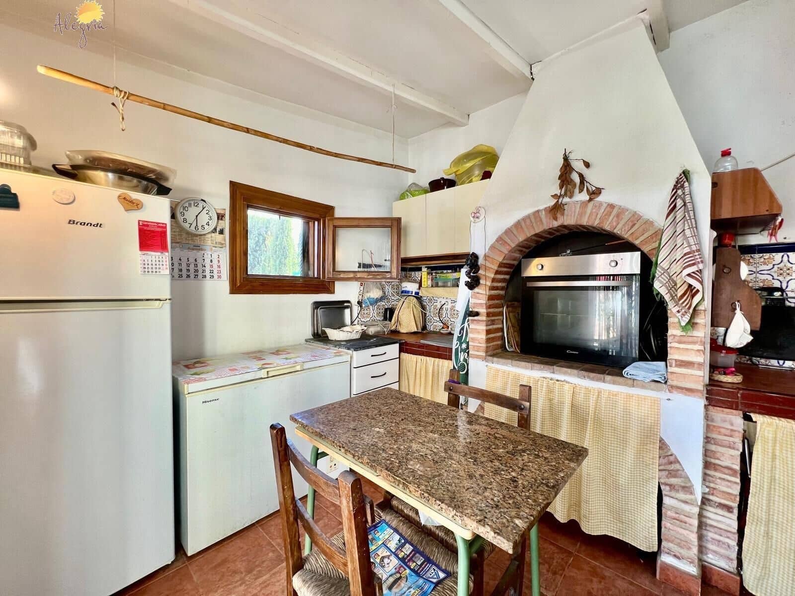 4 bedroom Villa for sale in Daya Vieja with pool - € 850,000 (Ref: 10049529)