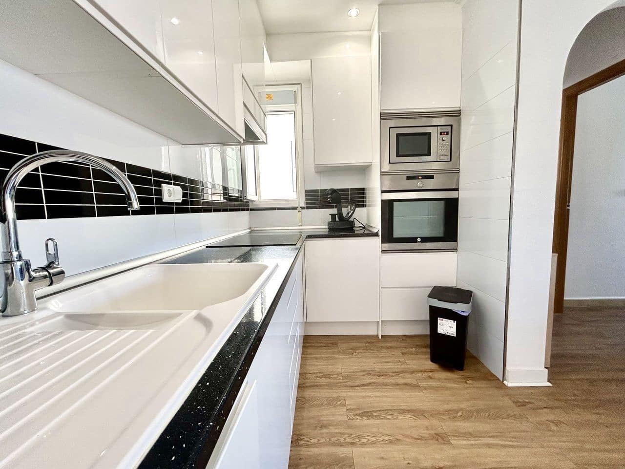 2 soverom Leilighet til salgs i Villamartin med garasje - € 169 900 (Ref: 10050340)