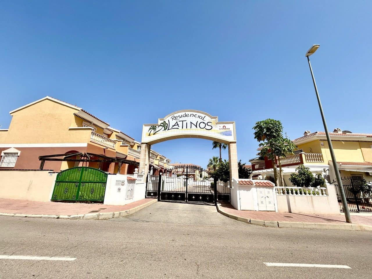 3 bedroom Townhouse for sale in Rojales - € 229,000 (Ref: 10050350)