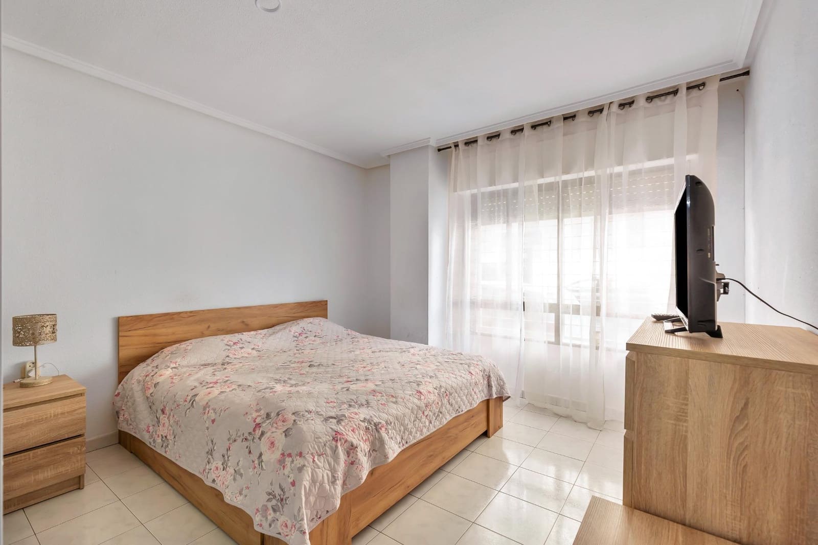 2 soveværelse Lejlighed til salg i Torrevieja - € 115.000 (Ref: 10050352)